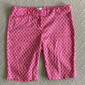 Laundry by Shelli Segal Fuchsia Bermuda Shorts. Size 10